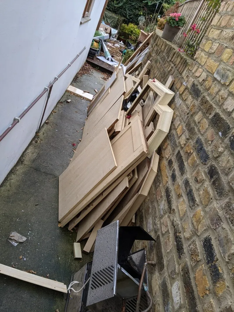 Dismantled units from diy waste £80