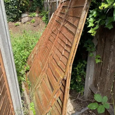 garden fence collected for fee of £30