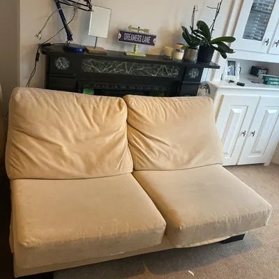 Mattress and three piece sofa removal for £105 as an example of how to dispose of rubbish in Windsor, Maidenhead and Surrey