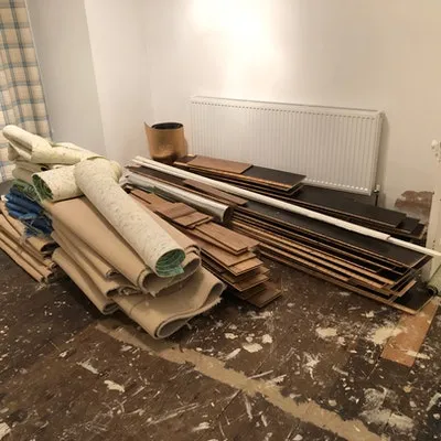 Laminate and underlay removal £130